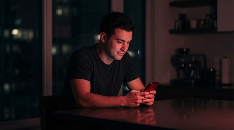 What to Say After She Responds to Your Hinge Opener (Real Follow-Up Frameworks)